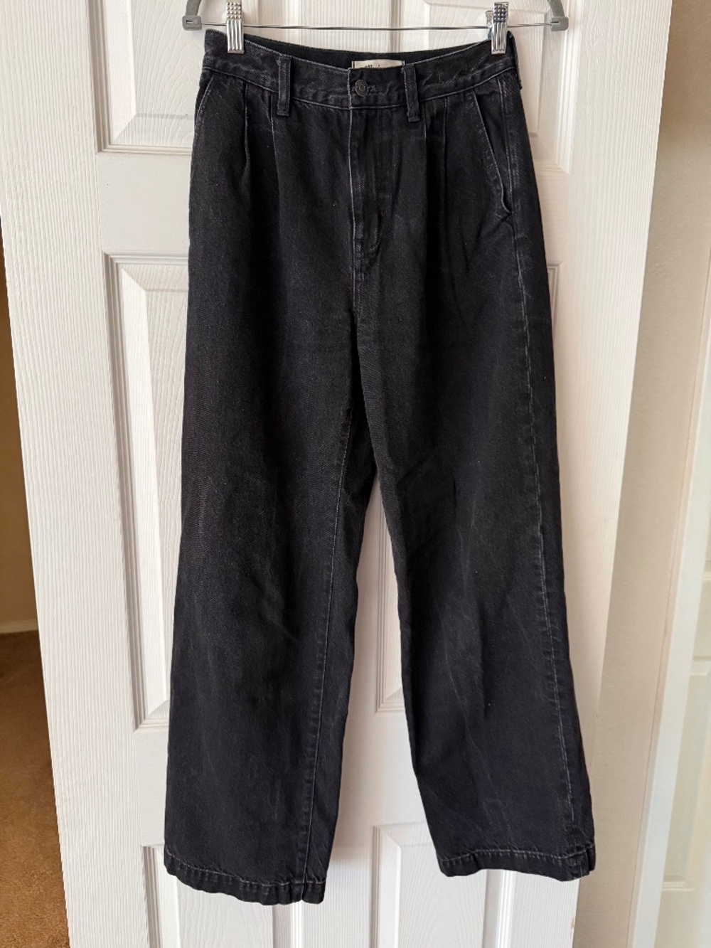 The Harlow Wide-Leg Jean in Norfleet Wash